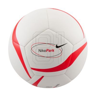 2. Nike Park Team 2.0 HV6332-100 Ball