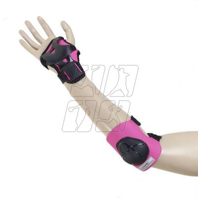 6. Protectors set Nils Extreme black and pink H210 size L