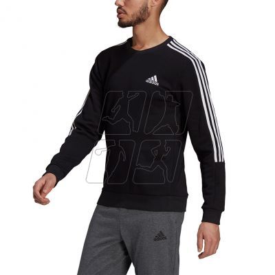 3. Adidas Essentials Sweatshirt M GK9579