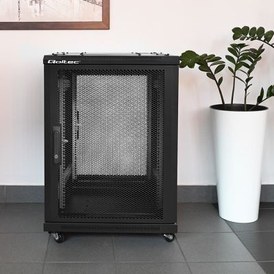 QOLTEC RACK CABINET 19" | 15U | 600X855X600 | PERFORATED DOORS
