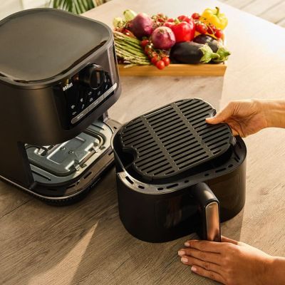 4. Braun HF 5075 Single Standalone 2000W Hot Air Fryer Black, Gray