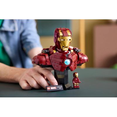 8. LEGO Marvel 76327 Iron Man MK4 Bust