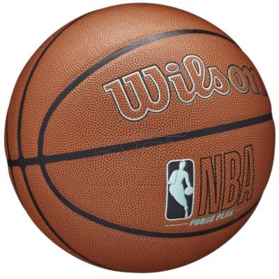 2. Wilson NBA Forge Plus Eco Ball WZ2010901XB