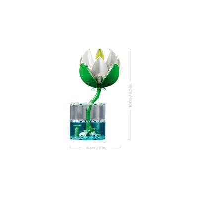 8. LEGO Botanical Collection 11511 - Water Lilies