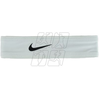 2. Nike Speed Performance NNN22-101 Armband