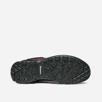 5. Garmont Akron GTX Adult