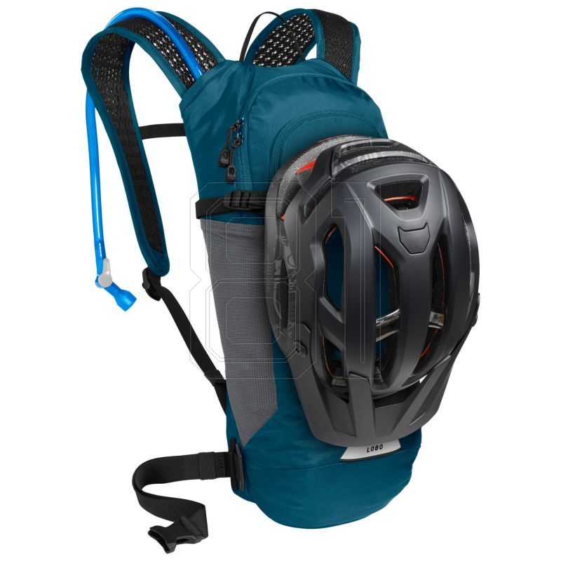 7. CamelBak Lobo C2656/401000 backpack