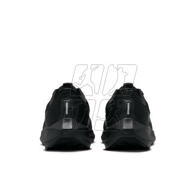 5. Nike Pegasus 40 M DV3853-002 shoes