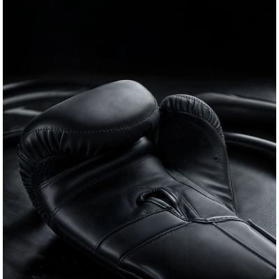 20. 10oz Boxing Gloves - Hammer Black - Valor Series