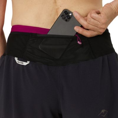4. Asics Fujitrail 2-N-1 Short W 2012C719-002