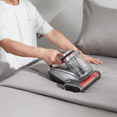 10. UWANT M700 Mattress Vacuum Cleaner - Gray
