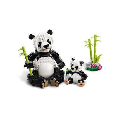 4. LEGO Creator 3in1 31165 - Wild Animals: Panda Family