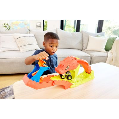 3. Hot Wheels Monster Trucks JJN44 toy car