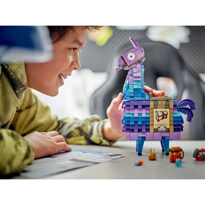 6. LEGO FORTNITE 77071 Supply Llama