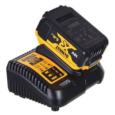 10. COMBO kit 18V DCD796, DCG405 + 2x5.0Ah DCK208