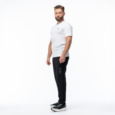 12. Ervon M trousers