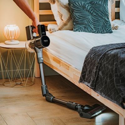 18. CAMRY CR 7063 vacuum cleaner