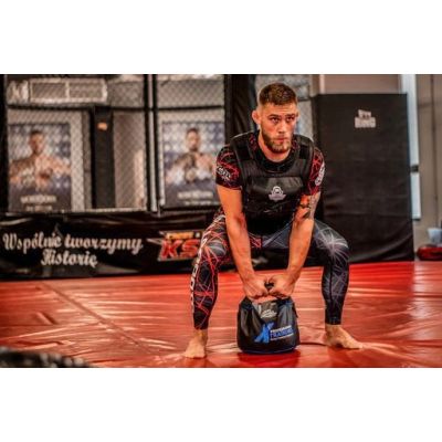 8. XBag – Functional training equipment with adjustable weights (1–40 kg)