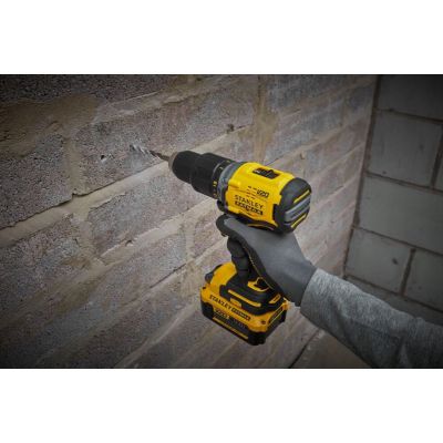 5. SFMCD715D1K STANLEY Drill Driver and Accessories