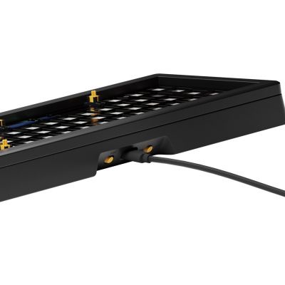 6. Glorious PC Gaming Race GMMK 3 Barebones Keyboard Dom USB No Black