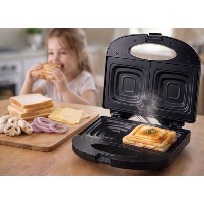 9. Esperanza Pizzaiola TKT005K sandwich maker (700W; black)