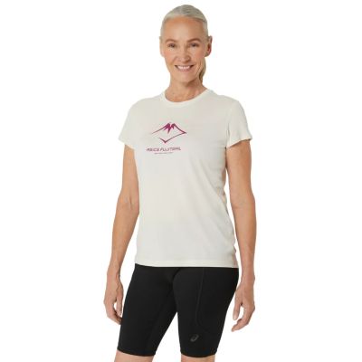 2. Asics Fujitrail Logo SS Top W 2012C971-200