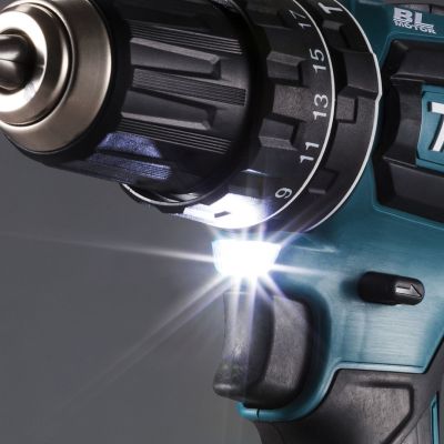 4. Makita DHP485Z Central Locking Drill 1.1 kg Black, Blue