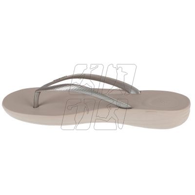 2. FitFlop Iqushion Ergonomic E54-011 Flip-Flops