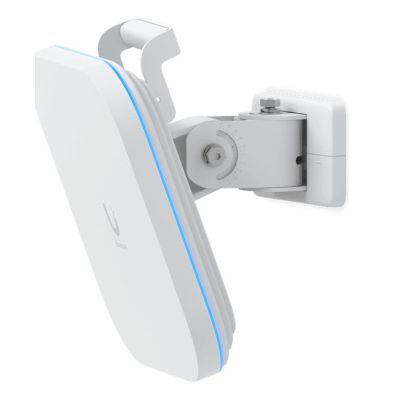 12. Ubiquiti E7 Campus 11500 Mbit/s White PoE Support