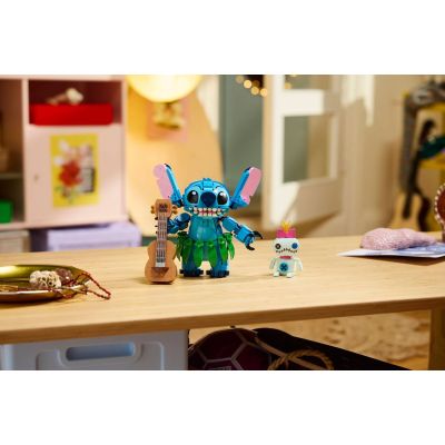 10. LEGO Disney 43296 - Stitch and Strupka