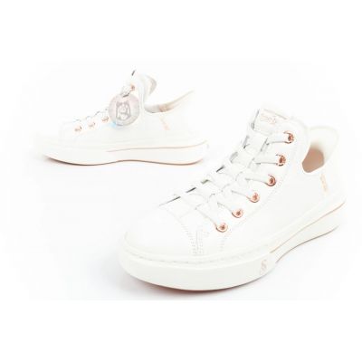 18. Skechers Snoop One-OG Leather Slip-Ins W 186001/WHT shoes