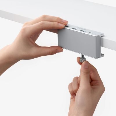 3. Orico MH4PC Hub Clamp-Mounted USB-C / 3x USB-A 3.0 + 1x USB-C 3.0 - Silver