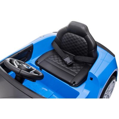 16. BATTERY-POWERED CAR LICENSE AUDI R8 SPYDER BLUE