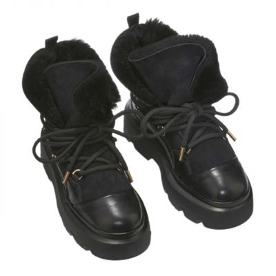 13. Inuikii Endurance W 75202-112 Snow Boots