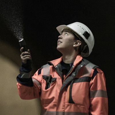 7. Ledlenser P7R Pro Flashlight