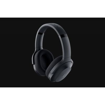 7. Razer Barracuda Black Headphones