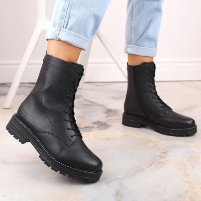 12. Comfortable leather insulated ankle boots Remonte W RKR622 black