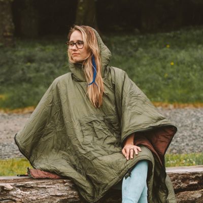 21. Offlander Insulated Waterproof Camping Poncho OFF_CACC_05GNR
