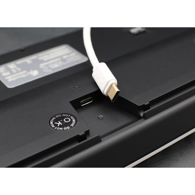 4. Ducky One 2 White Edition Keyboard Universal USB German White