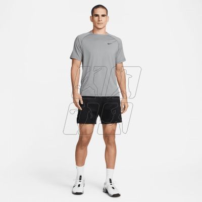 5. T-shirt Nike Dri-FIT Ready M DV9815-084