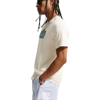 3. Nike Club Men's Light Blue Shorts FQ4950 407