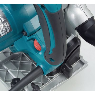 2. Makita SP6000J Portable Circular Saw 16.5 cm Black, Blue 5800 RPM 1300 W