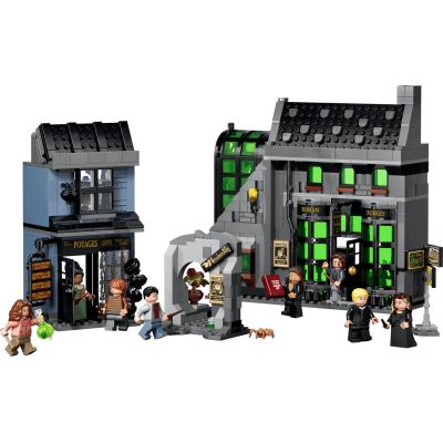 3. LEGO Harry Potter 76471 - Knockturn Alley Magic Shops