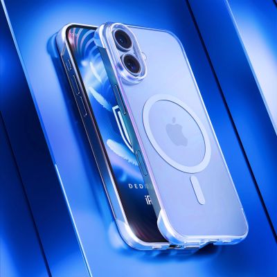 9. 3mk Just20g MagCase for iPhone 16 - transparent