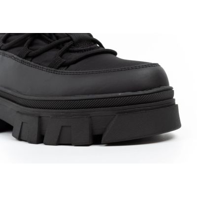 8. Lee Cooper Women’s Black Insulated Winter Boots with Zip