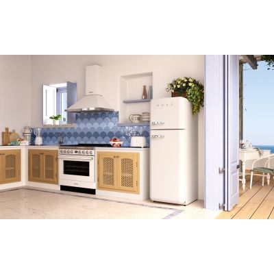 7. SMEG toaster white model TSF01WHEU