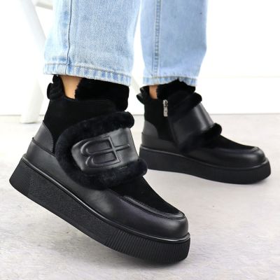 7. Potocki W WOL90A insulated ankle boots, black