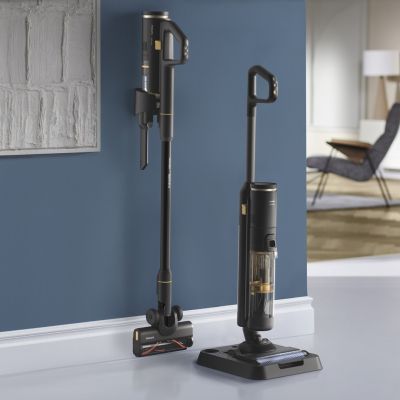 6. Philips Home 7000 Series Cordless Wet and Dry Vacuum Cleaner