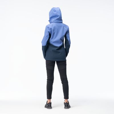 13. Women's Softshell SIGNES WO'S