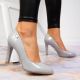 11. Pumps lacquered on the Sergio Leone W SK3G post